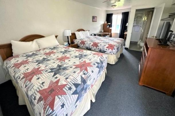 Myrtle Lane Inn Randolph Экстерьер фото