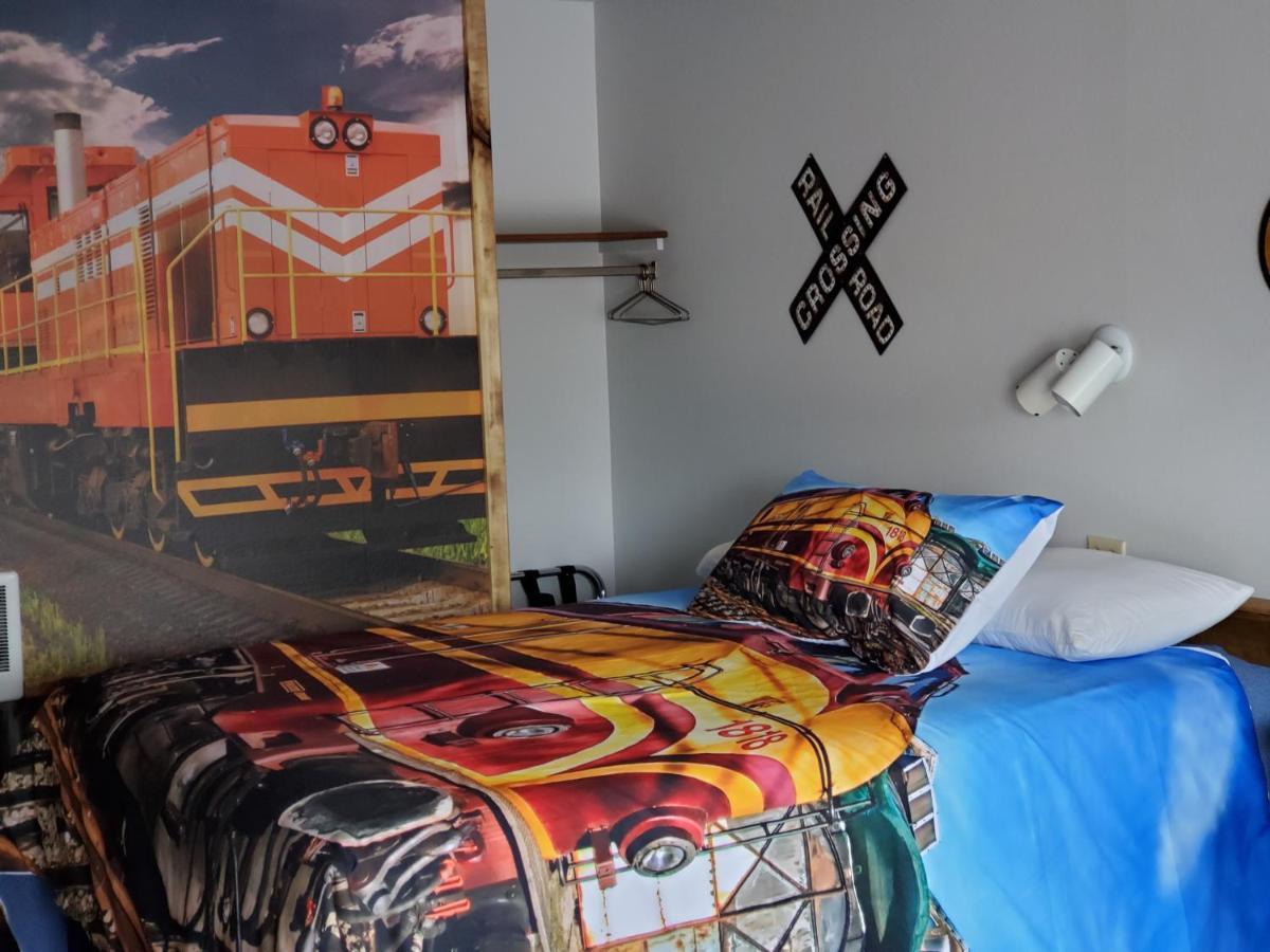 Myrtle Lane Inn Randolph Экстерьер фото